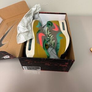 Nike Men's Size 12-Nike Air Max 1 '86